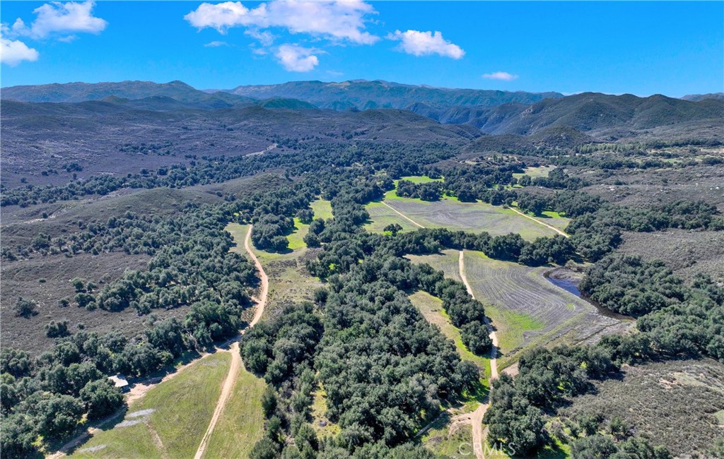 36000 Tenaja Truck Trail Property Photo 8