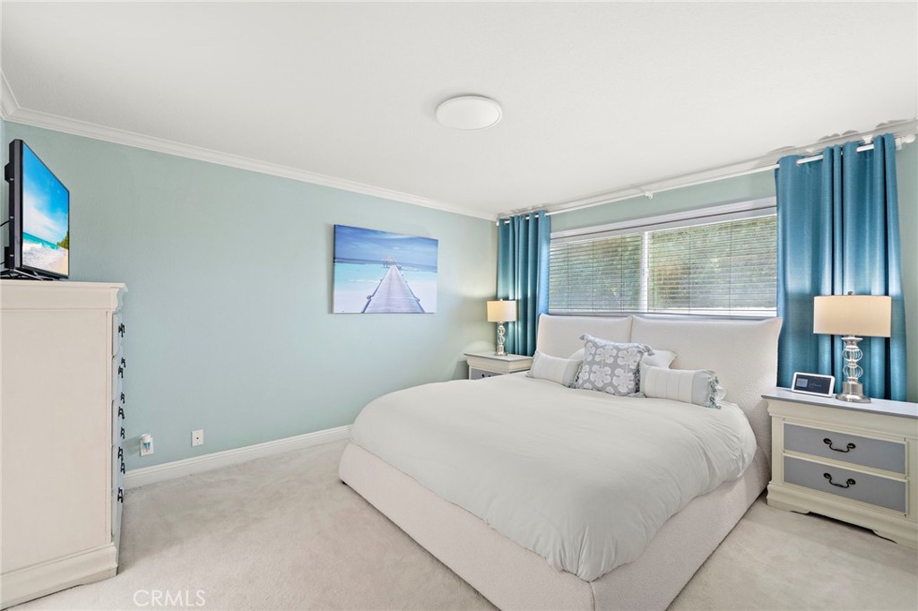 25042 Greenbay Drive Property Photo 14