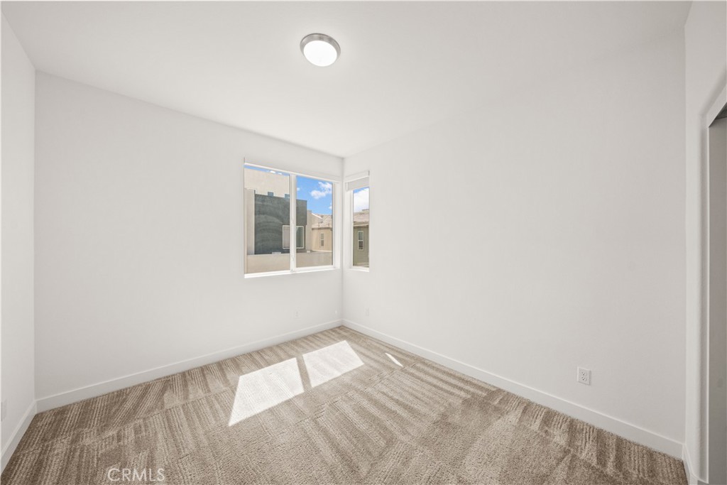 126 Baluster Property Photo 37