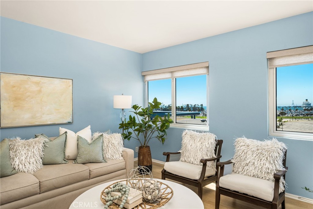 525 E Seaside 403 Property Photo 4