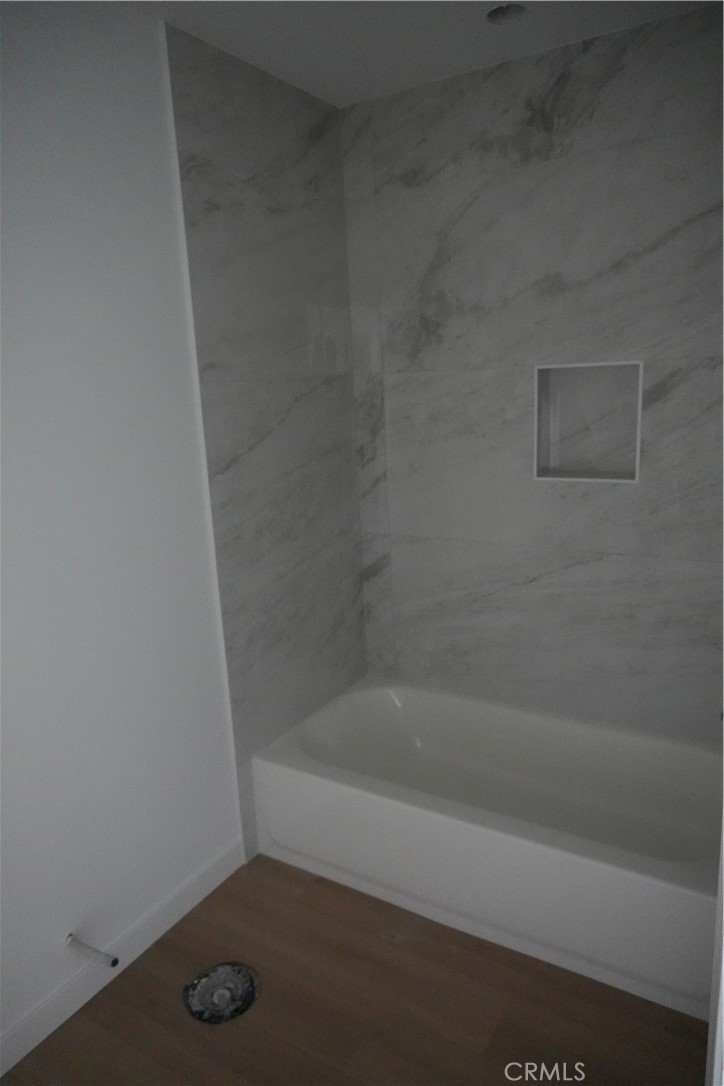 687 N Glassell Property Photo 10