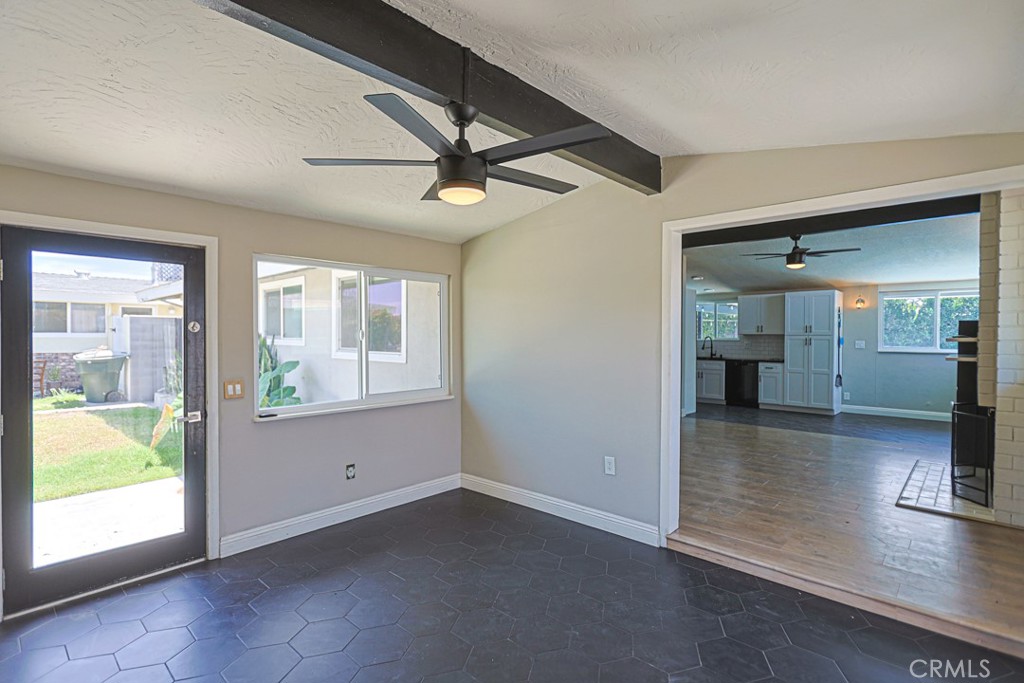 9102 Healey Property Photo 4