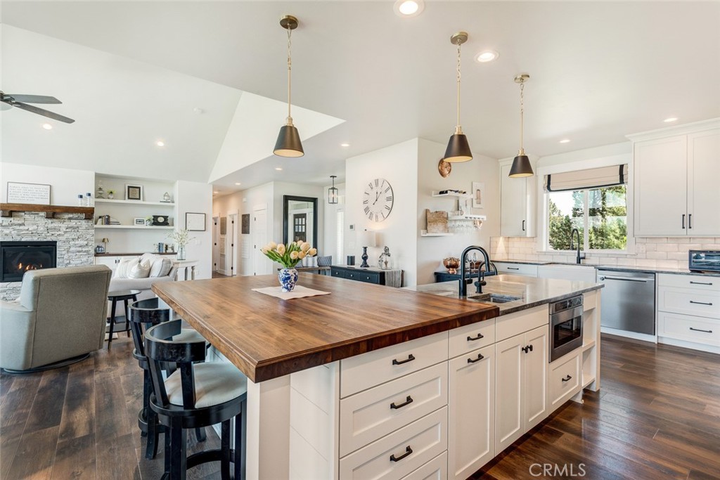 60870 Billadeau Property Photo 4