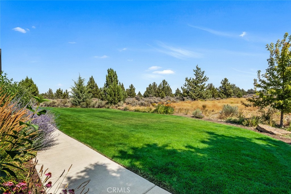 60870 Billadeau Property Photo 36