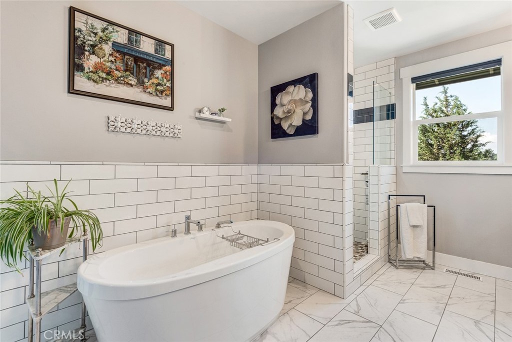 60870 Billadeau Property Photo 44