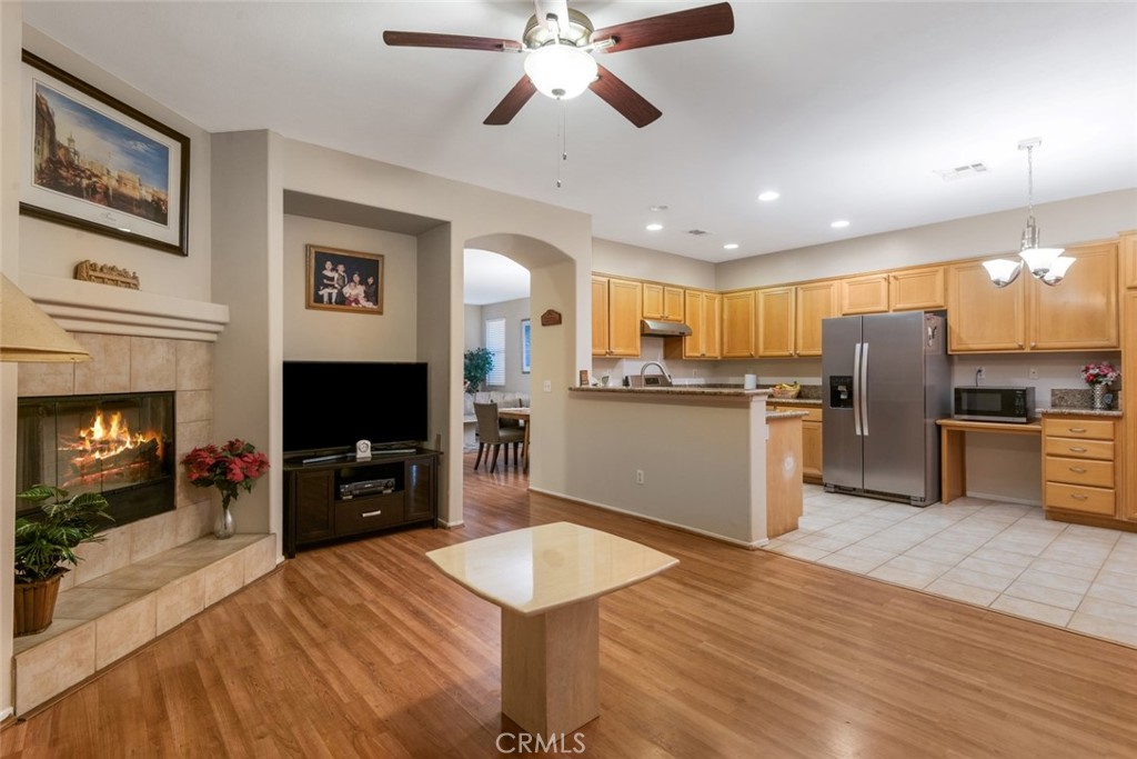 14424 Jeremiah Street Property Photo 5