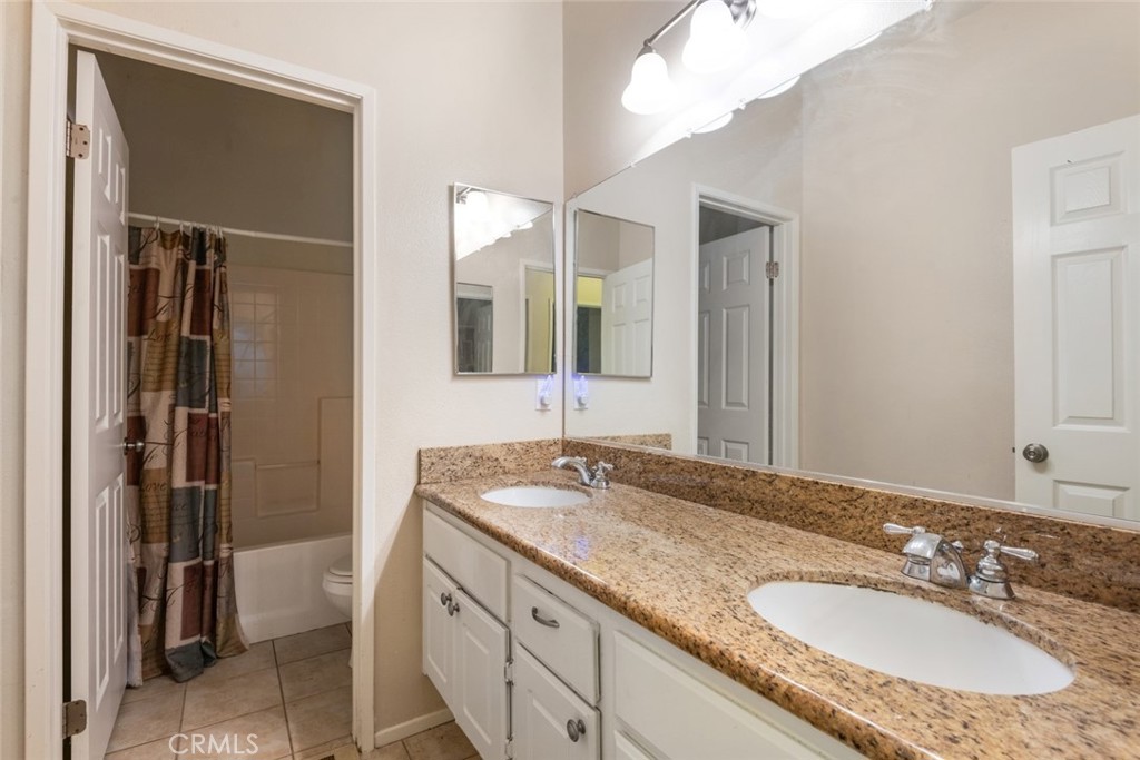 14424 Jeremiah Street Property Photo 20