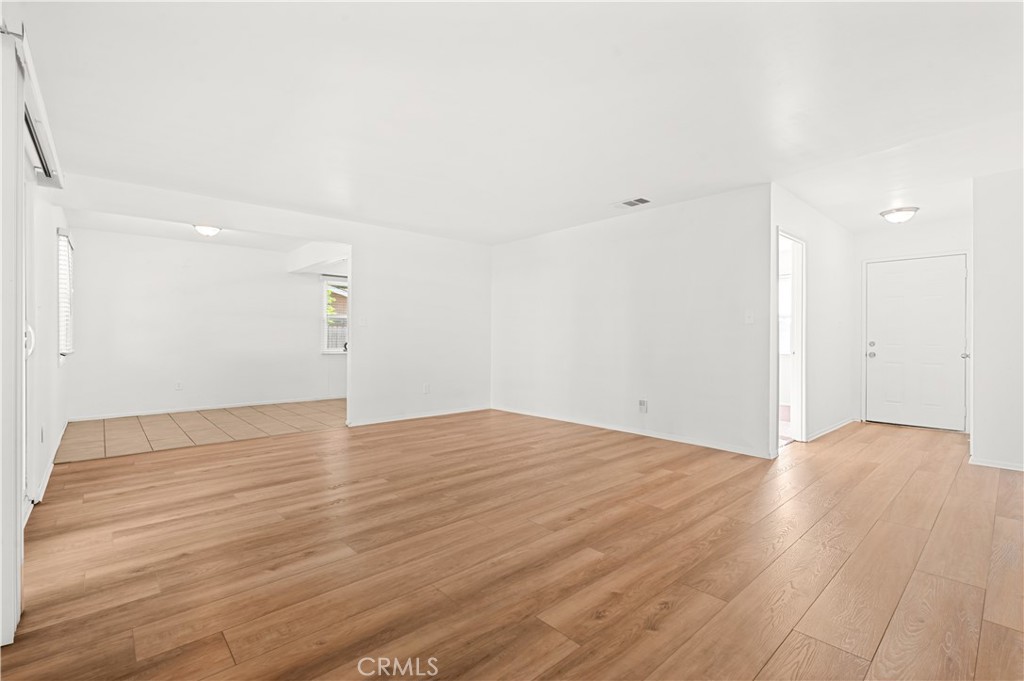 7557 Toyon Avenue Property Photo 4