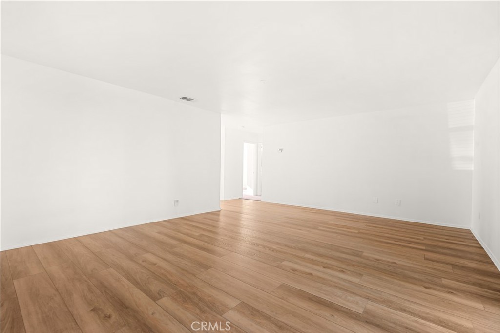 7557 Toyon Avenue Property Photo 5