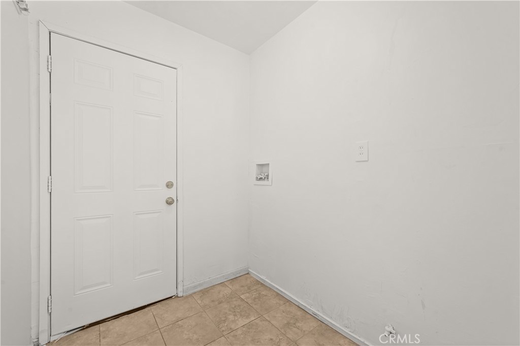 7557 Toyon Avenue Property Photo 12