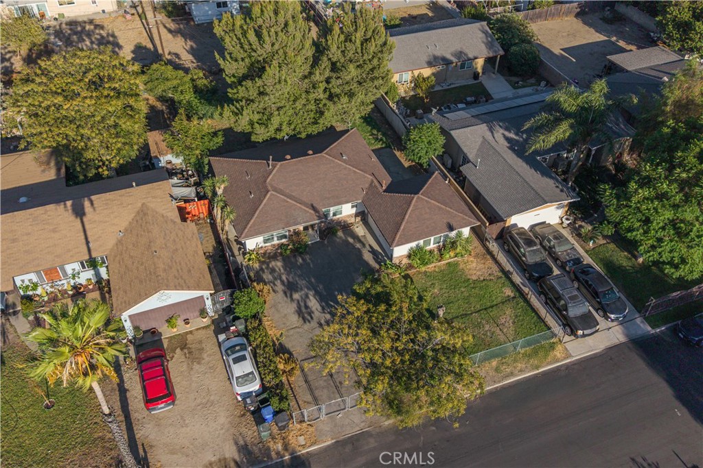 7557 Toyon Avenue Property Photo 32