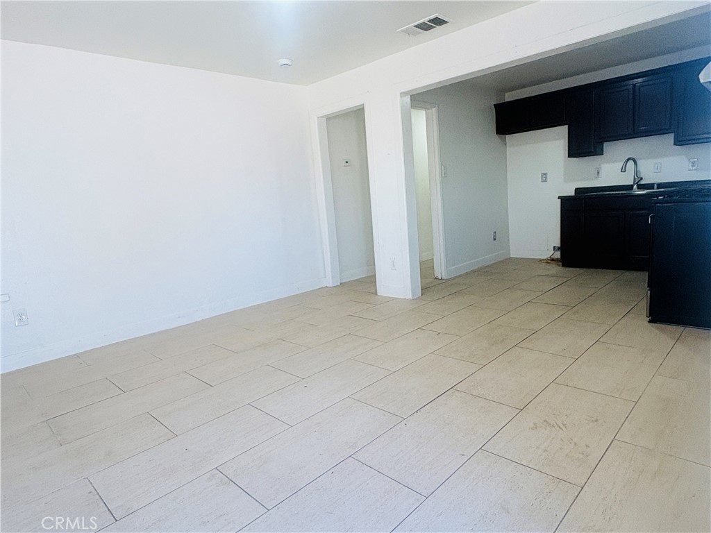 296 N Allen 2 Property Photo 14
