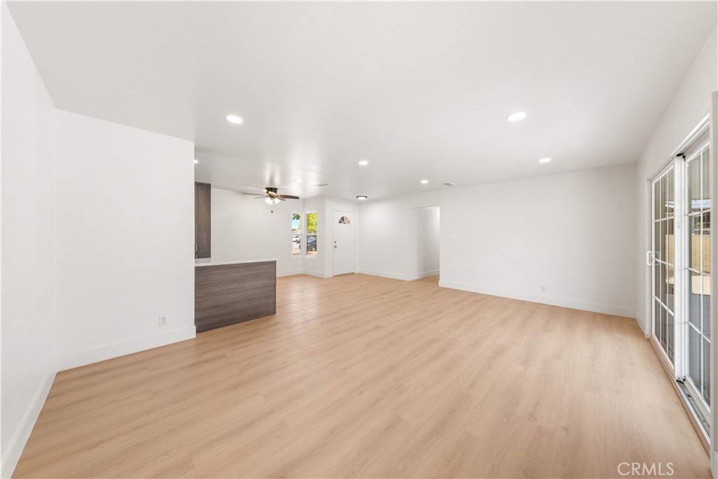 1020 Whitcomb Property Photo 5