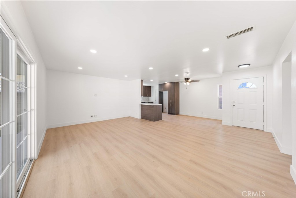 1020 Whitcomb Property Photo 7