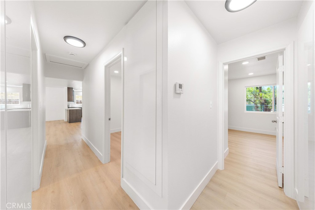 1020 Whitcomb Property Photo 12