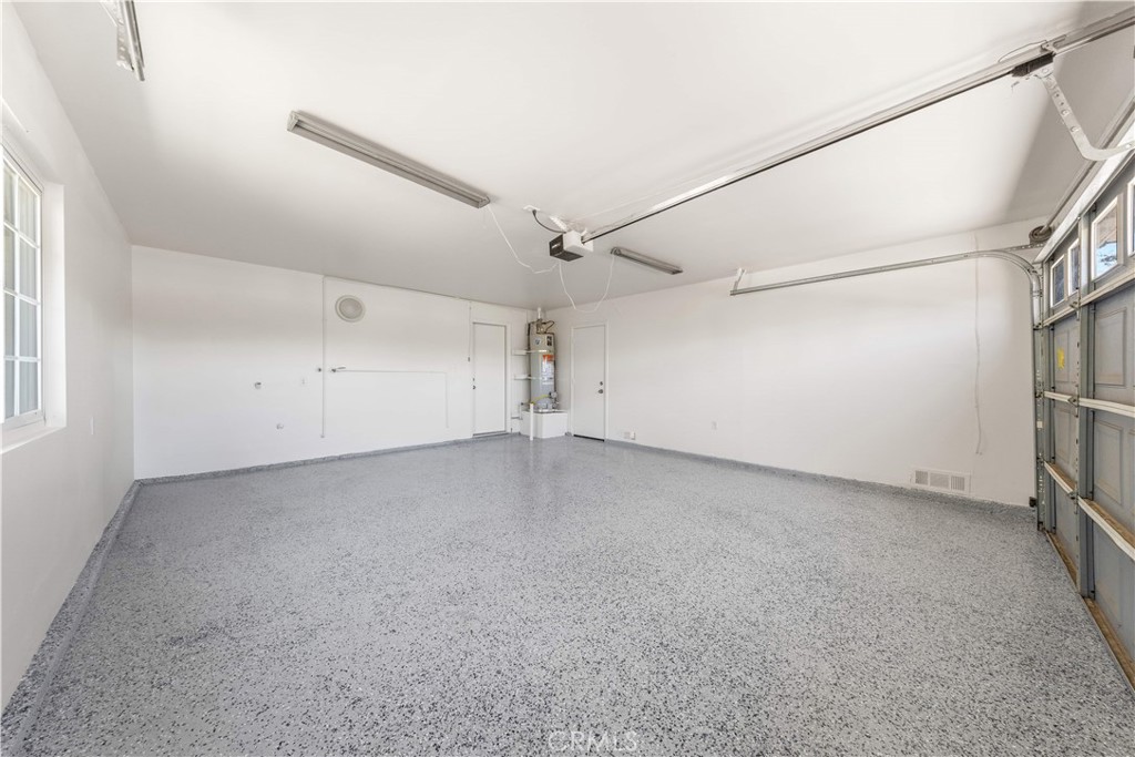 1020 Whitcomb Property Photo 32
