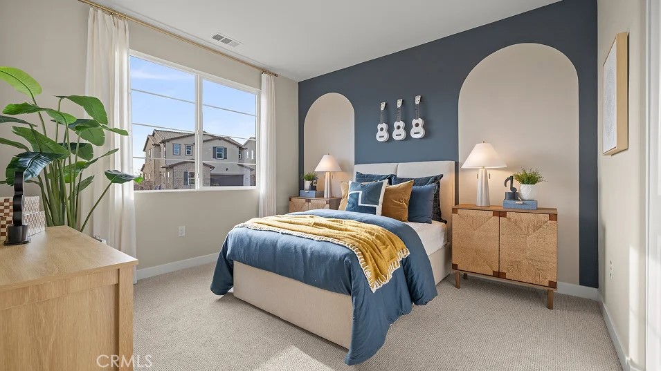 2028 Pyrenes Place Property Photo 26