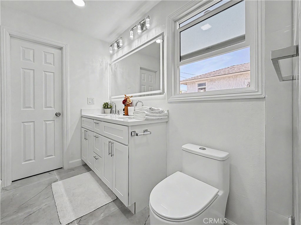 4319 Carfax Ave Property Photo 13