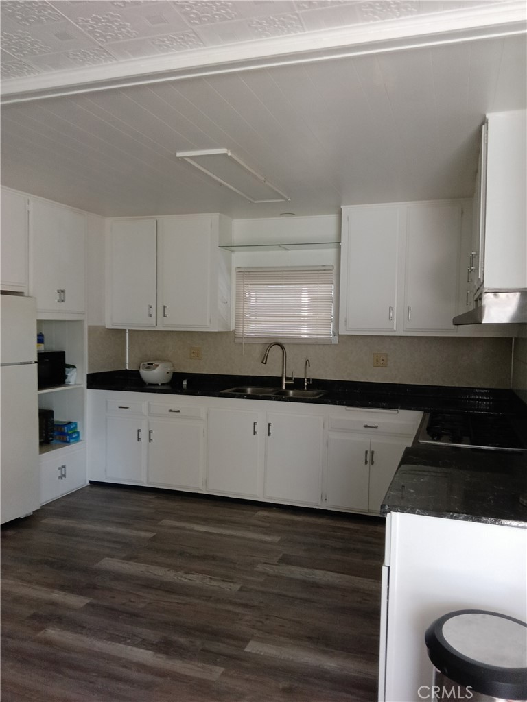 5772 Garden Grove Boulevard 222 Property Photo 4