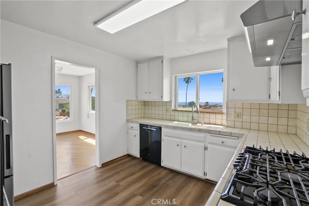 33861 Alcazar A Property Photo 8