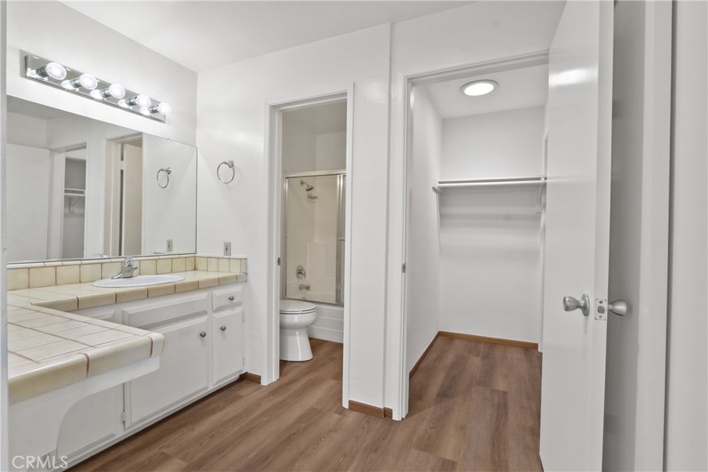 33861 Alcazar A Property Photo 13