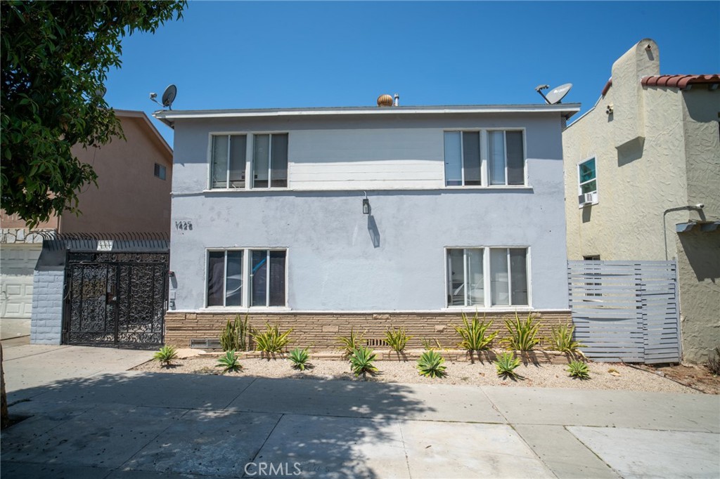 1425 Cedar Avenue Property Photo 1