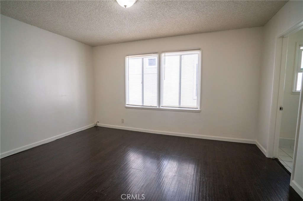 1425 Cedar Avenue Property Photo 6