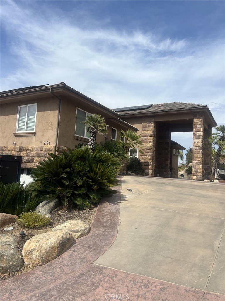 9124 Shadow Hill Property Photo 4