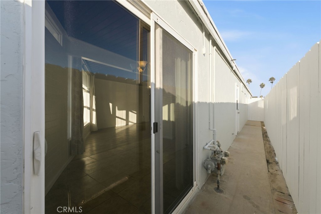5161 W. Point Loma Blvd Property Photo 20