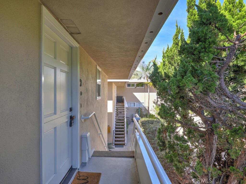 501 Avenida Del Mar 2a Property Photo 3