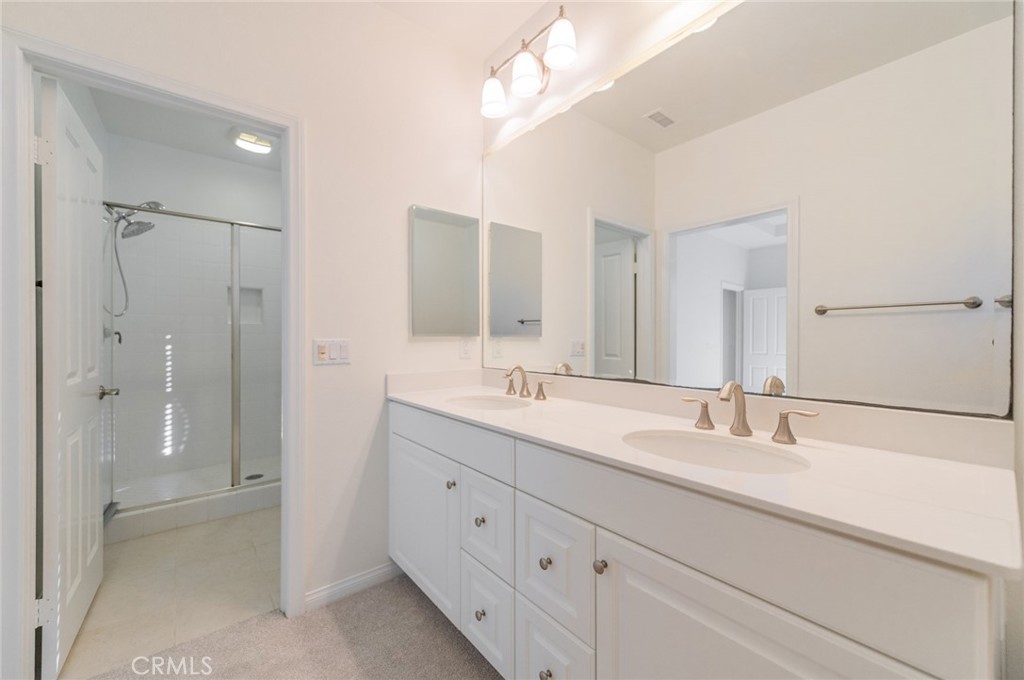 57 Sable Property Photo 14