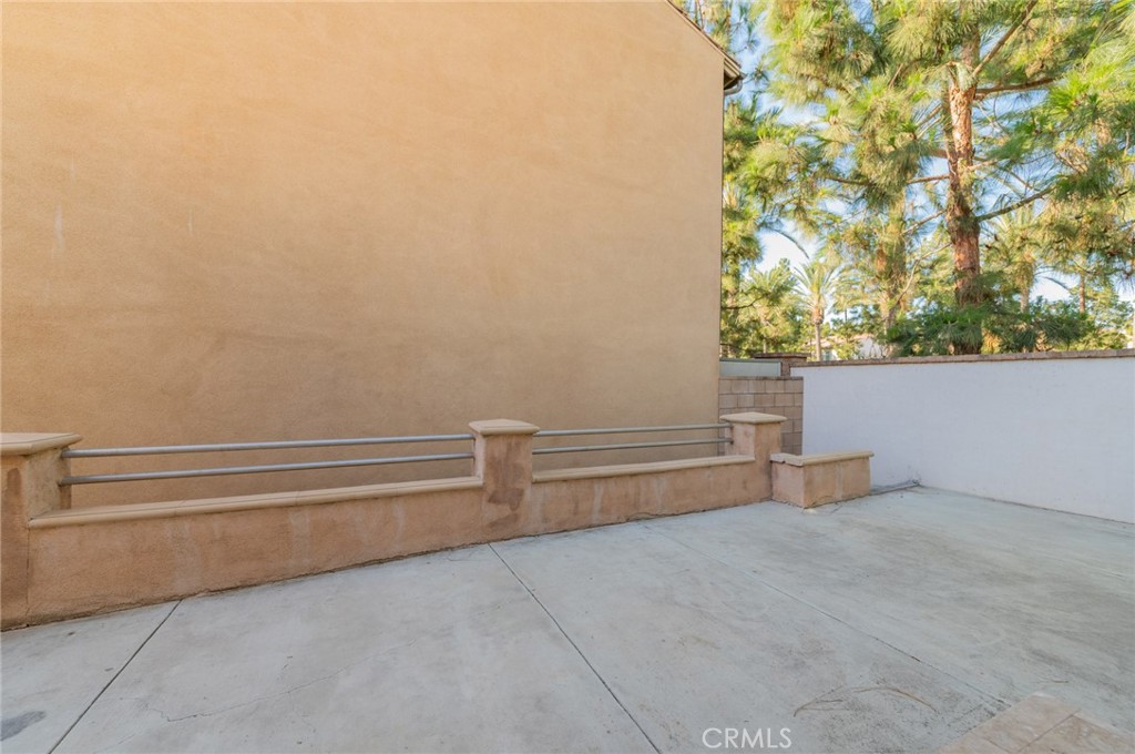 57 Sable Property Photo 29