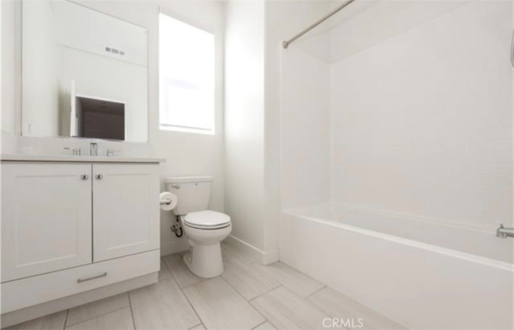273 Lynx Property Photo 5