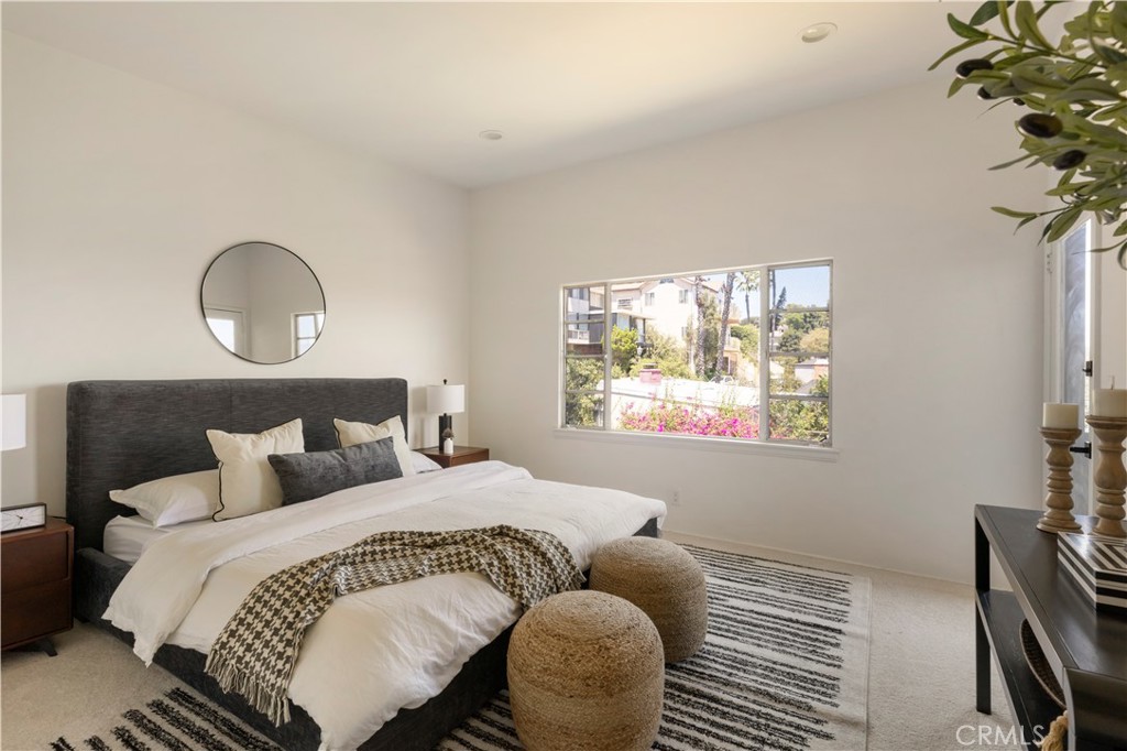 2054 Kenilworth Property Photo 14