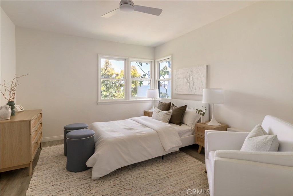 2054 Kenilworth Property Photo 21