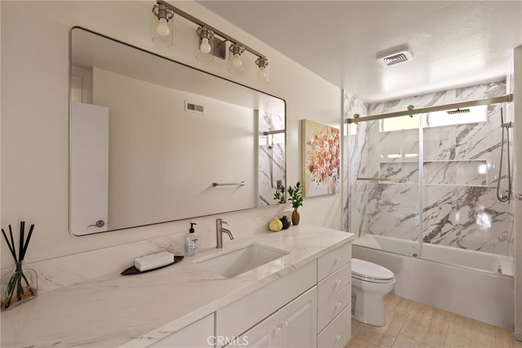 2817 N Mountain Avenue Property Photo 25