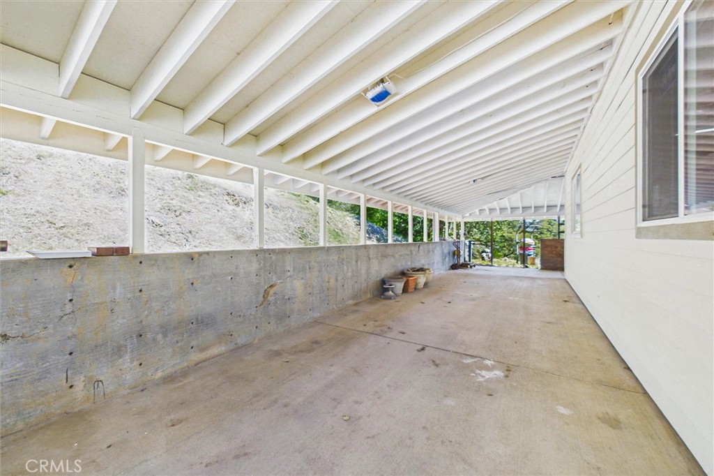101 Gasline Property Photo 55
