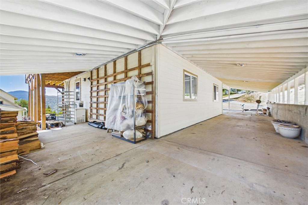 101 Gasline Property Photo 56