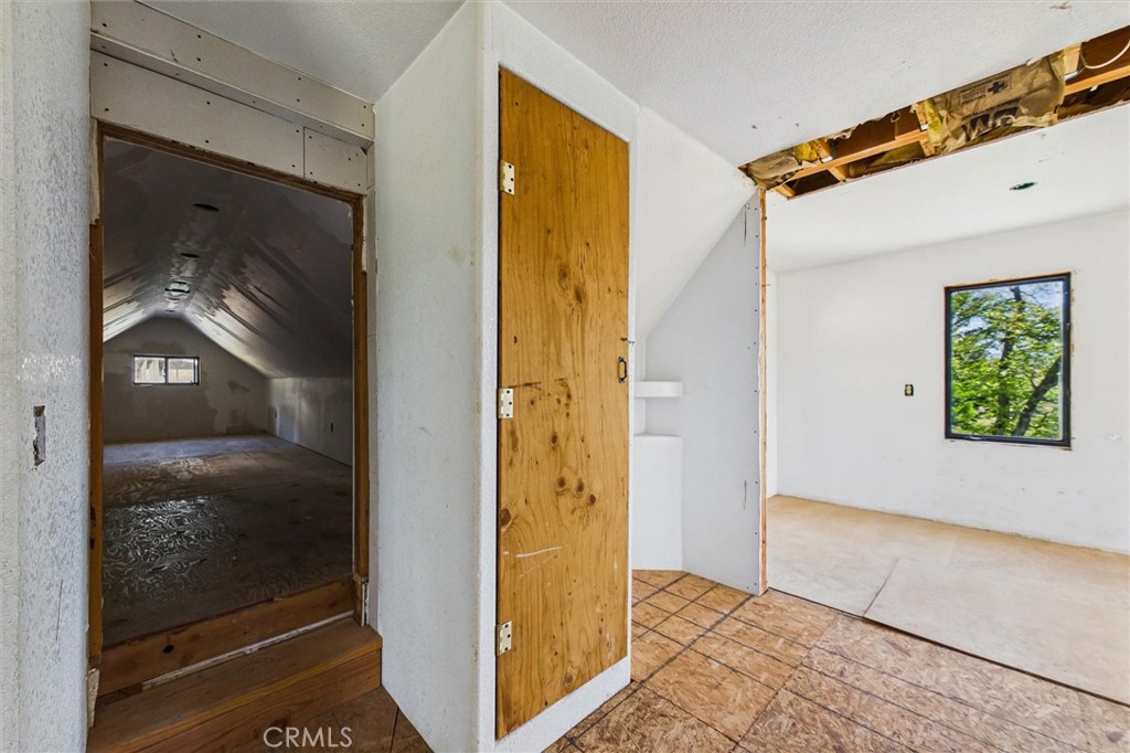 101 Gasline Property Photo 66