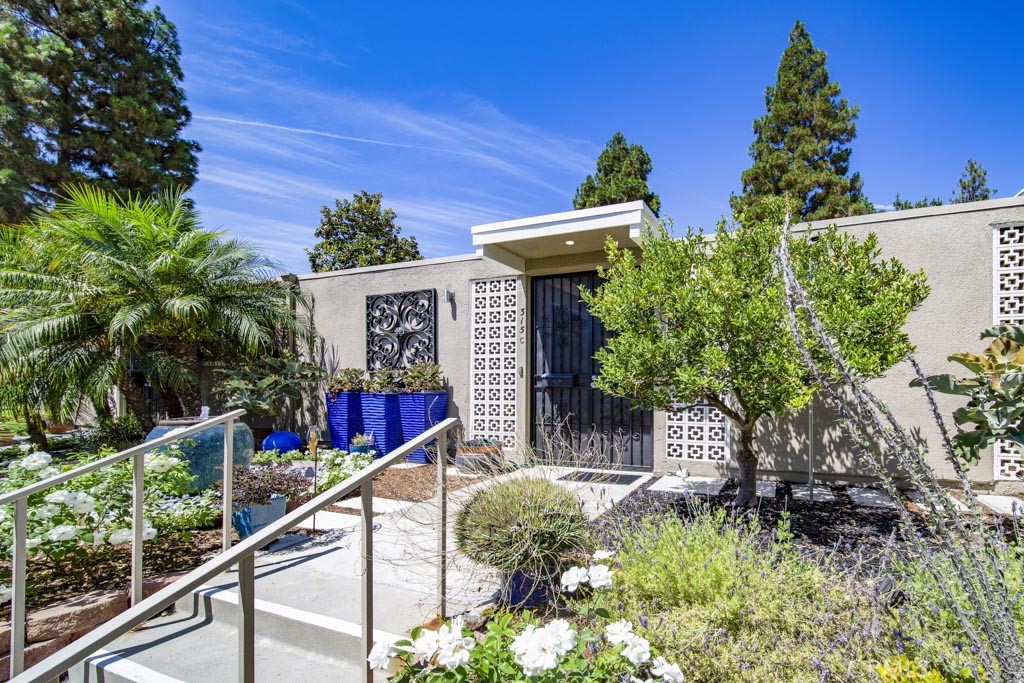 315 Avenida Castilla C Property Photo 2