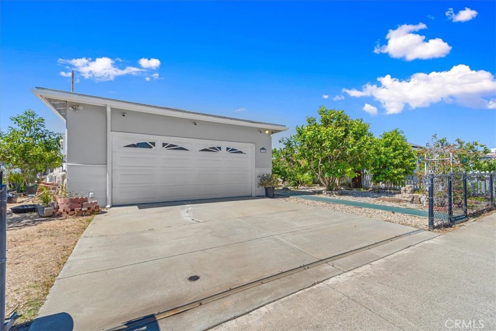 1330 Bush Street Property Photo 5