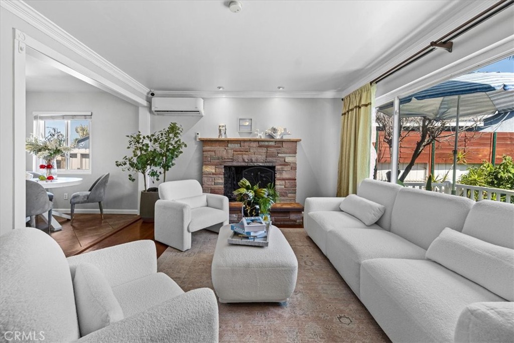 1330 Bush Street Property Photo 9