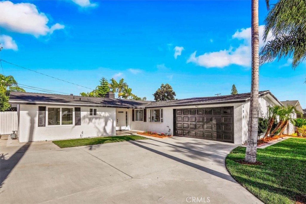 600 Maple Property Photo 1