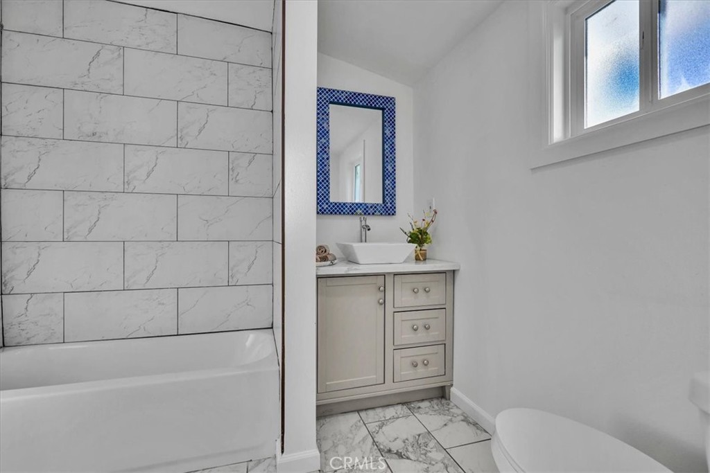 600 Maple Property Photo 17
