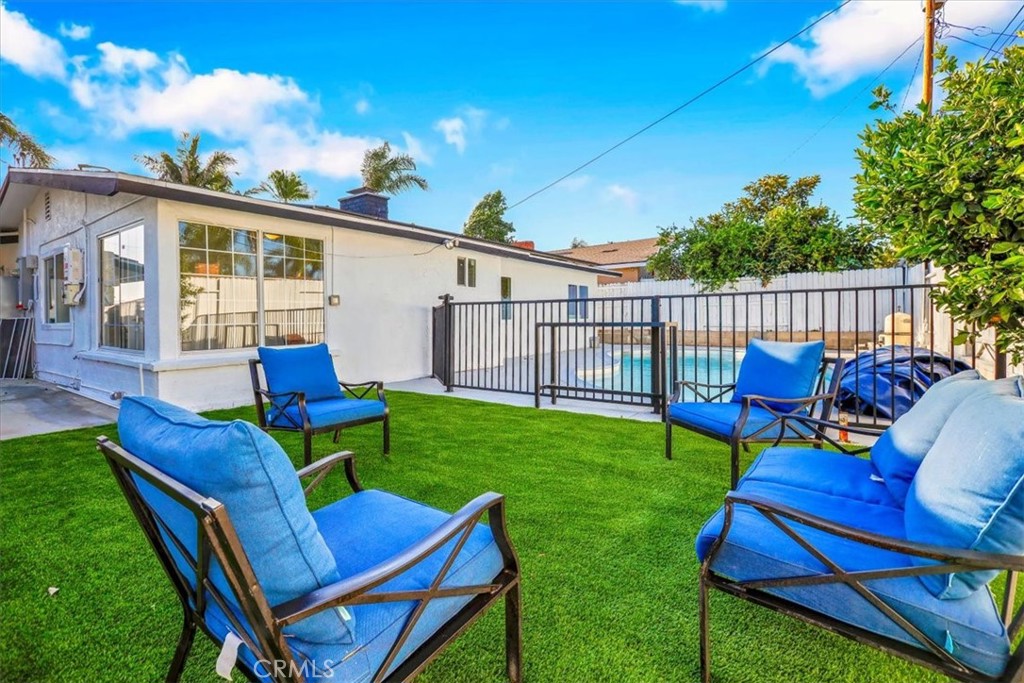 600 Maple Property Photo 18