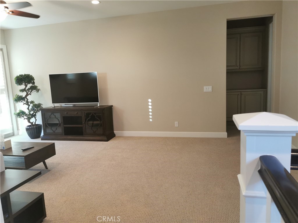 16 Branding Iron Property Photo 24