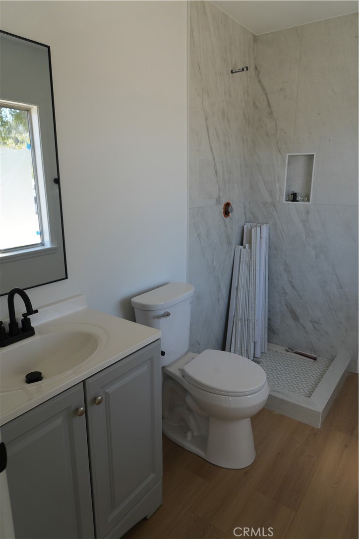 681 N Glassell Property Photo 5
