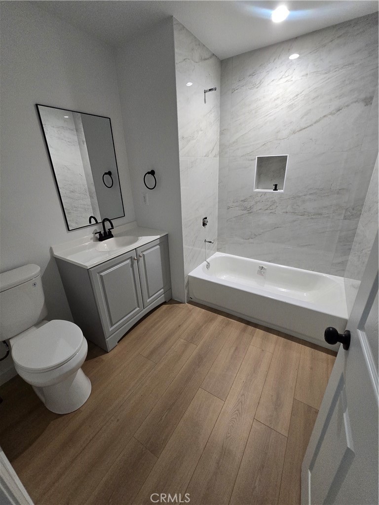 681 N Glassell Property Photo 10
