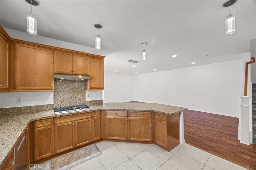 61 Distant Star Property Photo 15