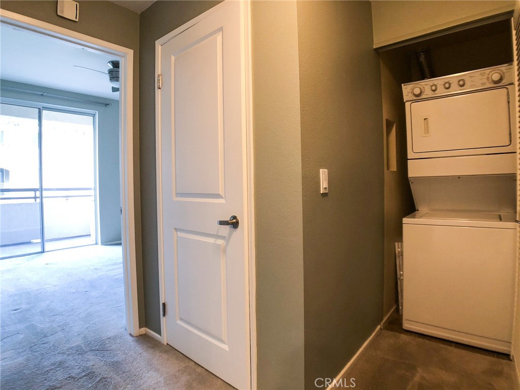 1302 Scholarship Property Photo 8